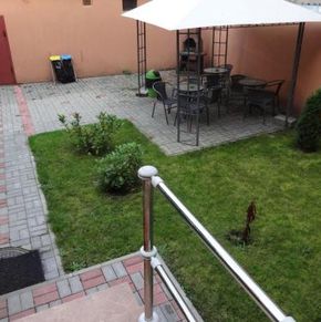 NearBy Hotel