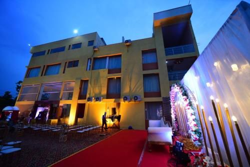 Hotel Photo 1