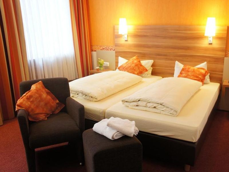 Hotel Photo 1