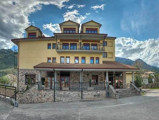 Hotel Photo 3