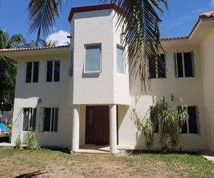Hostal El Encanto Cancun Mexico