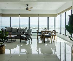 Rumahku Gurney with 270 degree Sea View Gurney Drive Malaysia