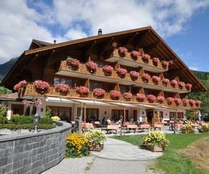 Hotel Alpenland Lauenen Switzerland