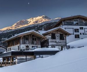 Chalets - The Peak Solden Austria