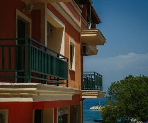 Giannis Ipsos Greece