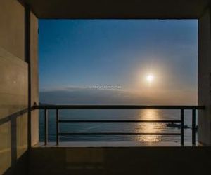 23. TWO BEDROOM OCEAN VIEW APARTMENT Nha Trang Vietnam