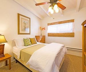 Rosemont Duplex (upper level) La Jolla Hermosa United States