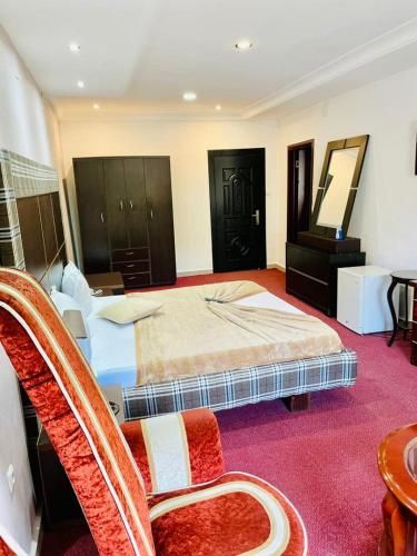 Hotel Photo 10