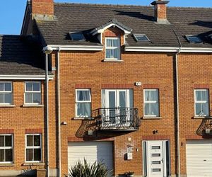 The Green, Portrush (Sleeps 11) 5 bedrooms Portrush United Kingdom