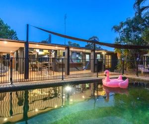 Cool Noosa Home. Central location. A/C. Gym. WIFI. Netflix Noosa Heads Australia