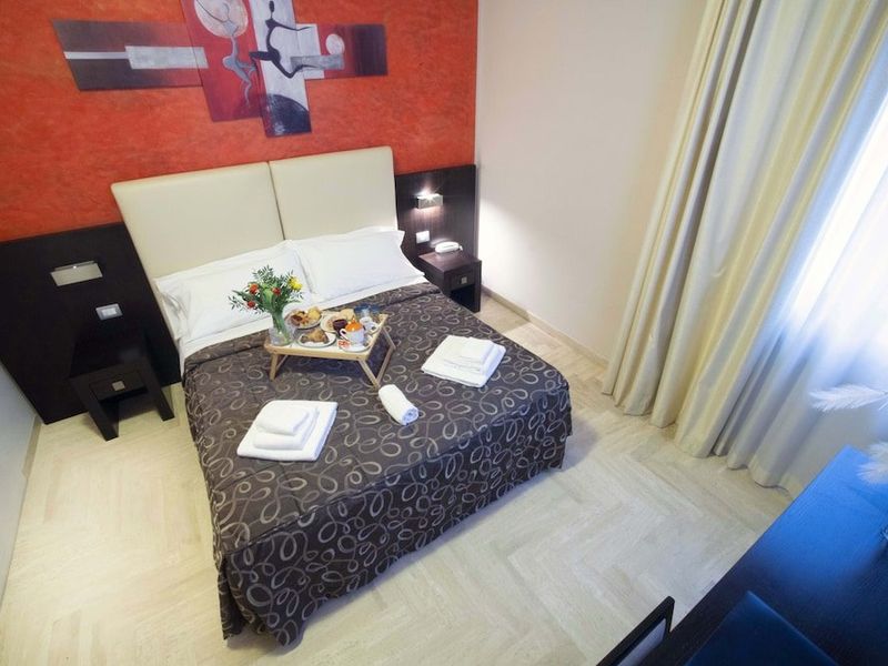 Hotel Photo 8