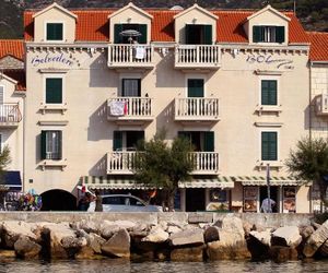 Apartments Belvedere Brac Island Croatia