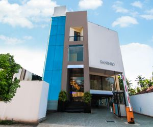 OYO 117 Saninro Residencies Welisara Sri Lanka