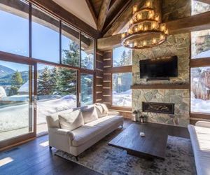 3354 Peak Drive Whistler Canada