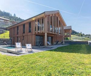 Luxurious chalet close to Ennsling with private spa Haus Austria