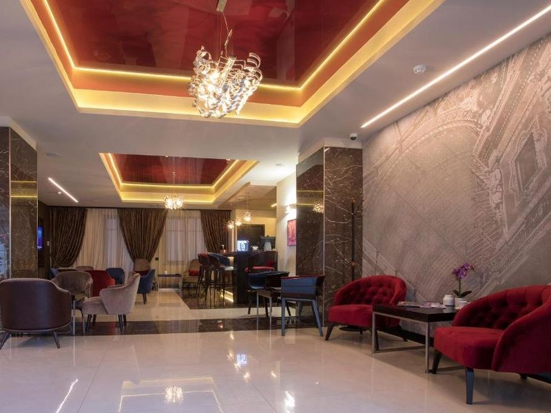 Hotel Photo 6