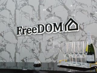 Фото отеля FreeDOM Premium Hotel