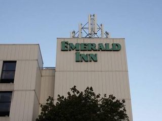 Фото отеля Emerald Inn