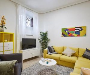 LEEWAYS APARTMENT in ORIENTE Madrid Spain