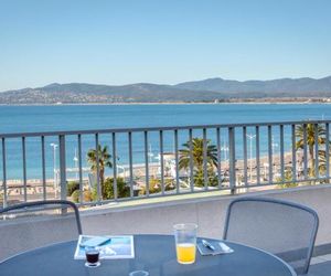 Apartment Emplacement exceptionnel - 2 pieces proche plage et centre ville St. Raphael France