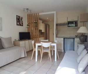 Apartment Emplacement exceptionnel - studio 2/3 personnes face est - proche plage et commerces 1 St. Raphael France