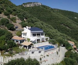 Plakero Estate Nissaki Greece