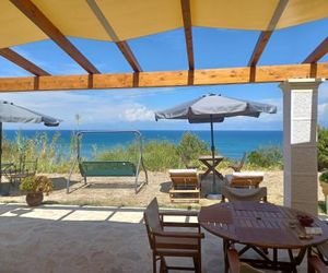 Sklavenitis Panoramic Seaview Beach Apartment Roda Greece