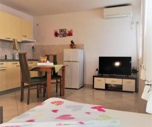 Apartmani Slavka Primosten Croatia