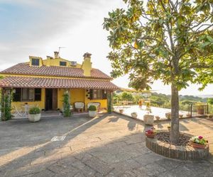 Casa Vacanze La Magnolia Viterbo Italy