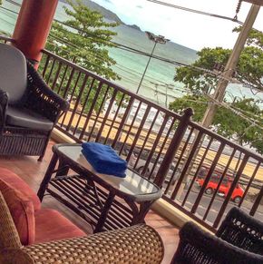 NearBy Hotel