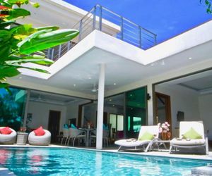 Pool Villa in Rawai : Superb new 3 bedrooms Rawai Thailand