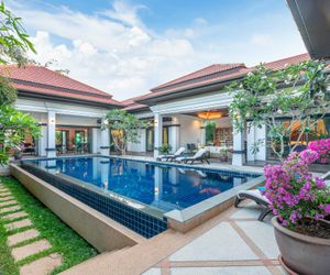 Luxury Private Pool Villa Frangipani Phuket Bang Tao Thailand