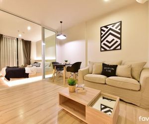 Cozy Lighting Apartment with Sky Pool in City Phuket Town Thailand