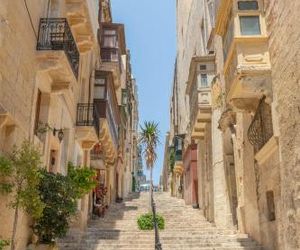 Valletta Central Historical Apartments Valetta Republic of Malta