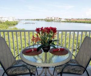 Gulf Retreat 2: Magnificent Water Views, Steps to Beach, None Cleaner, None Nicer! Indian Shores United States