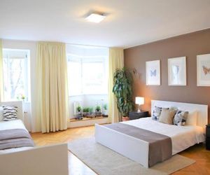 Modern apt in the most famous city postcard Innsbruck Austria