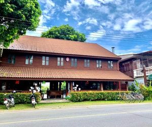 Riverhouse Hotel (The Teak House) Mae Sariang Thailand