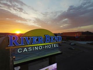 Фото отеля River Bend Casino & Hotel