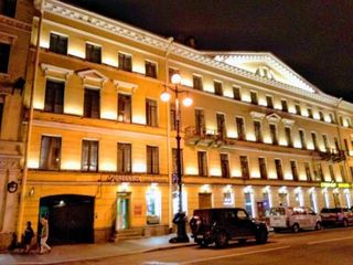 Amazing Apartment Nevsky 13