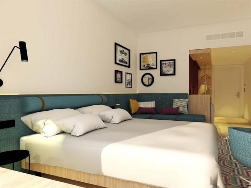 Hotel Photo 6