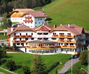 Hotel Christoph Valdaora Italy