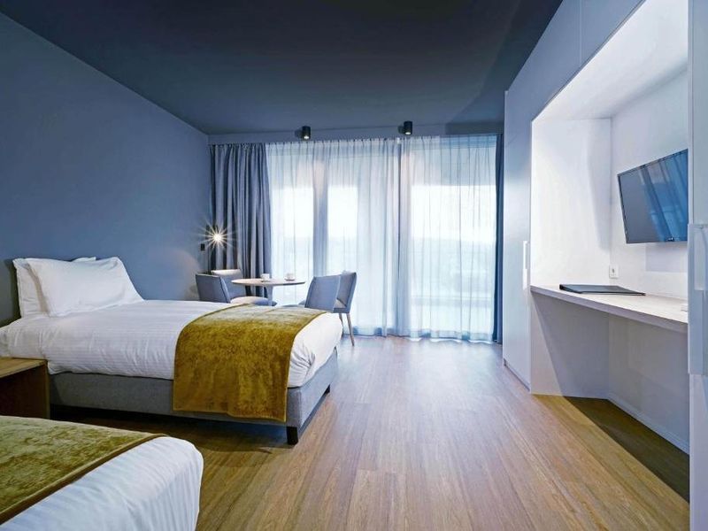 Hotel Photo 9