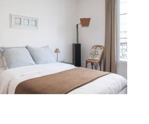 La petite maison parisienne Levallois-Perret France