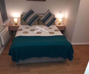 Deluxe Double Rooms close to Airport Luton United Kingdom