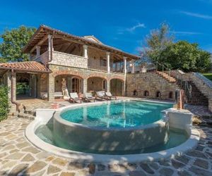 Villa with Private Pool in Paradise - Barat Radetici Croatia