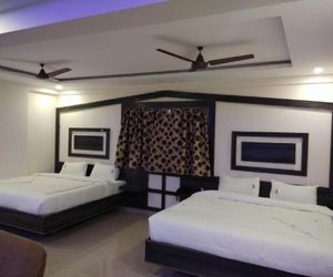 Hotel Nagoorar Inn Tirumeshi India