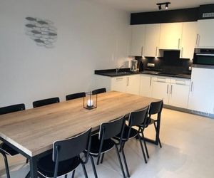 VAKANTIE APPARTEMENT ALLURE, met zuidgericht tuintje Oostende Belgium