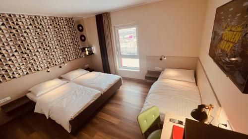 Hotel Photo 1