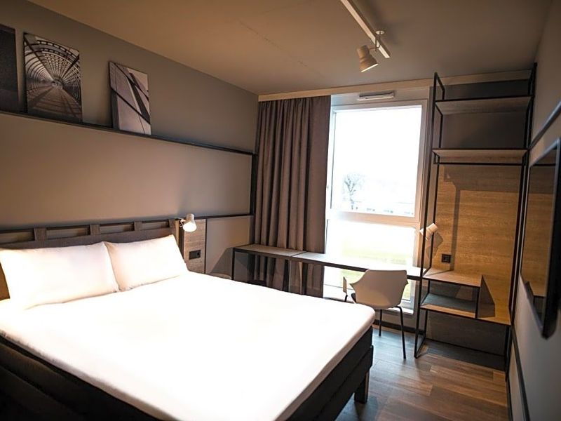 Hotel Photo 1