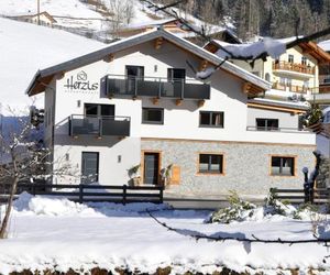 Herzis Appartements Wagrain Austria